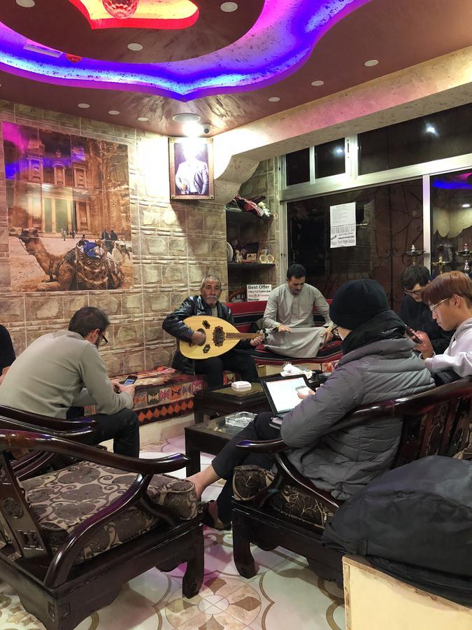 Valentine Inn Wadi Musa Dış mekan fotoğraf