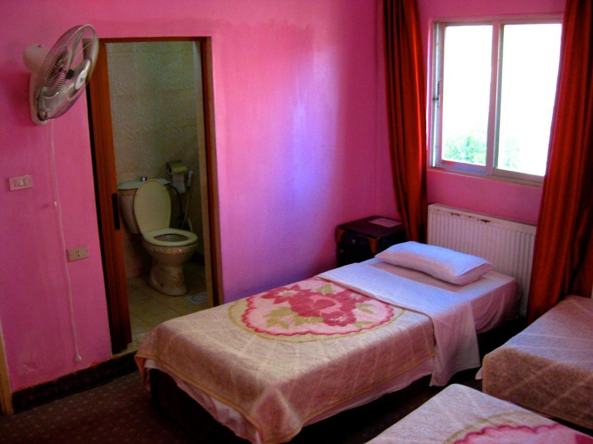 Valentine Inn Wadi Musa Oda fotoğraf